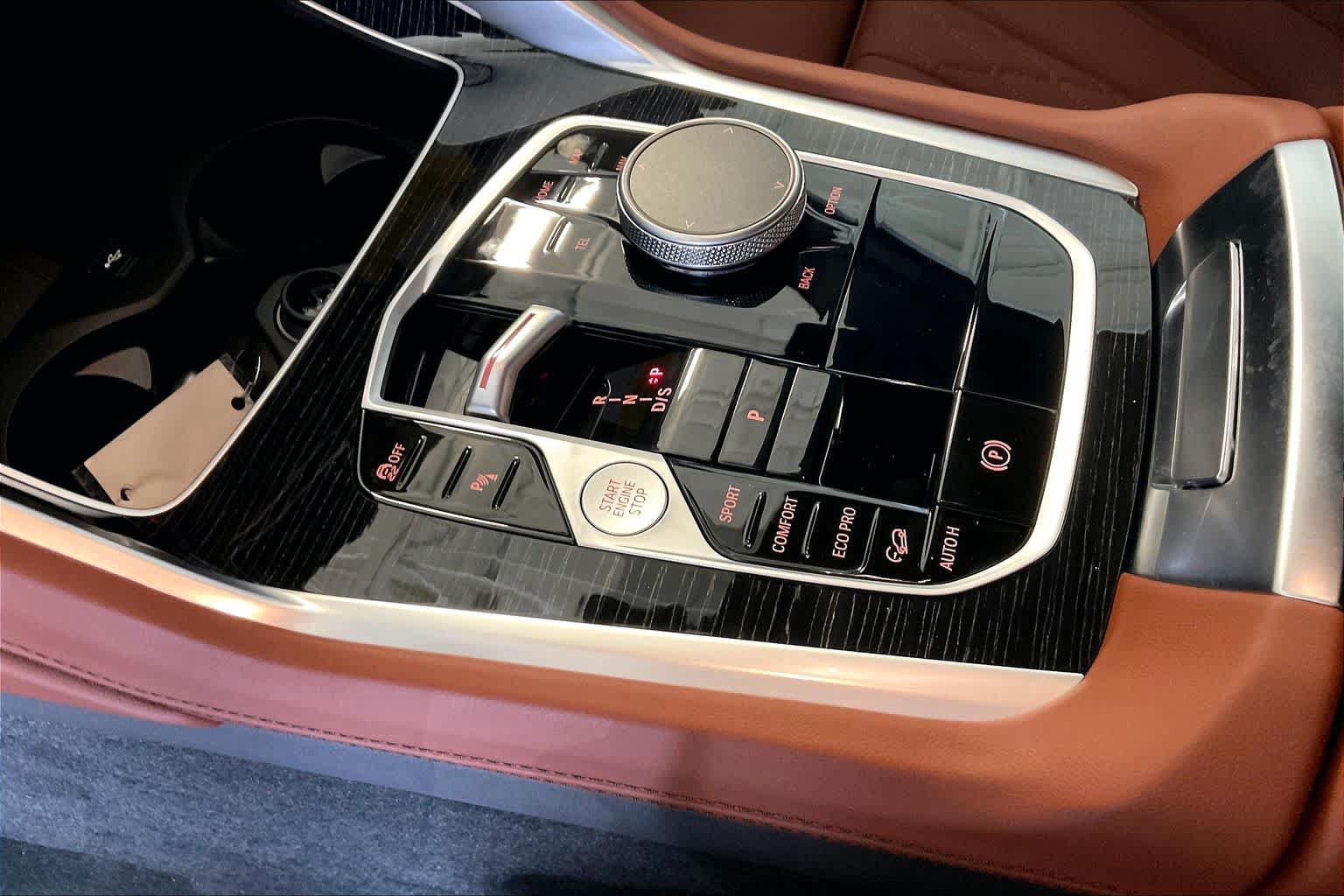 New 2027 BMW X6 xDrive40i AWD/4WD image 7