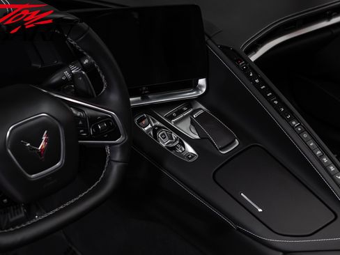 Used 2023 Chevrolet Corvette Stingray Preferred Cpe w/ Z51 Performance Package RWD image 37
