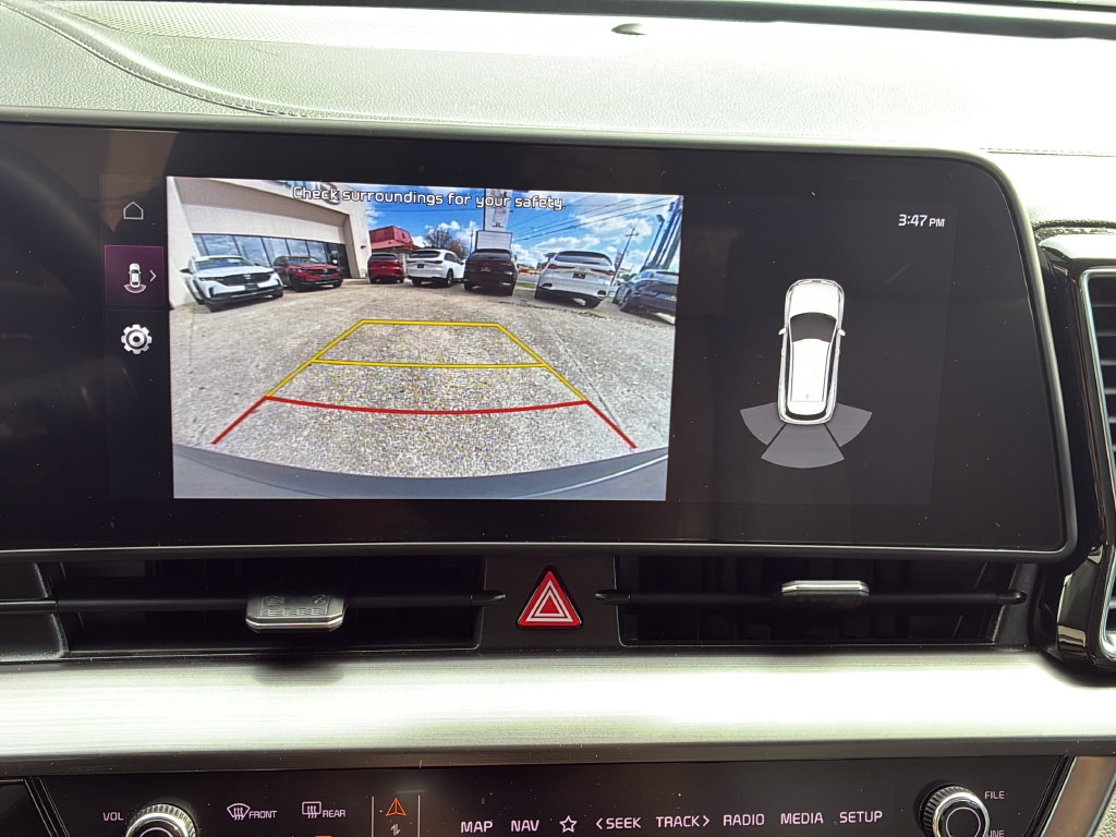 Used 2025 Kia Sportage EX FWD image 28