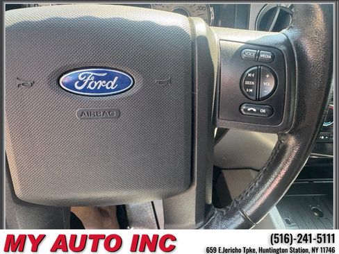 Used 2012 Ford Expedition Limited AWD/4WD image 18