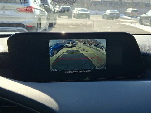 Used 2021 MAZDA MAZDA3 s image 19