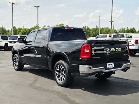 Used 2025 RAM 1500 Laramie AWD/4WD image 6