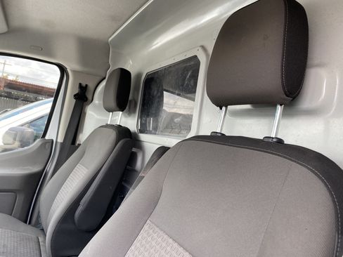 Used 2023 Ford Transit 250 Low Roof RWD image 9