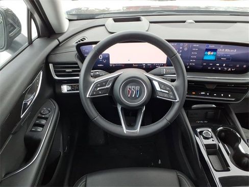 Used 2025 Buick Envision Preferred image 14