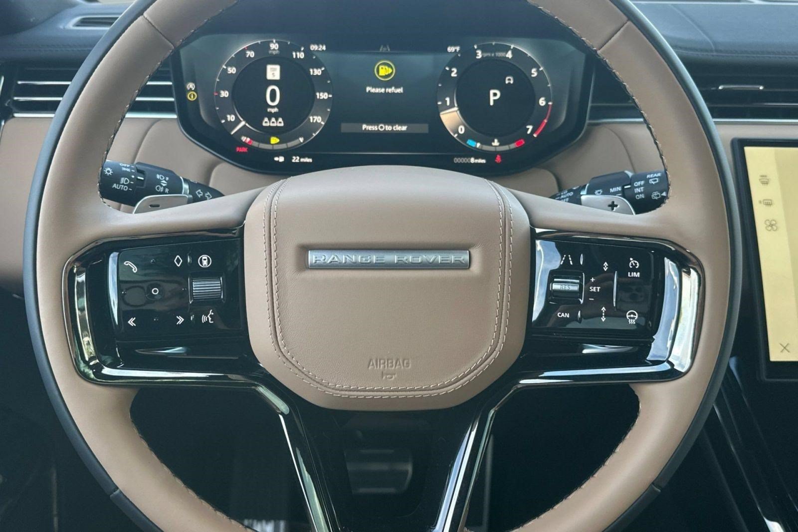New 2026 Land Rover Range Rover Sport Dynamic SE AWD/4WD image 11
