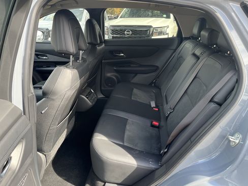 Certified 2025 Nissan Ariya ENGAGE image 16