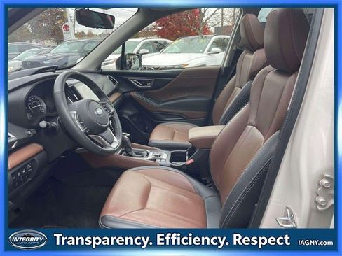 Used 2023 Subaru Forester Touring image 15