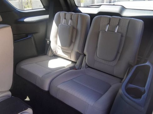 Used 2018 Ford Explorer 4WD image 21