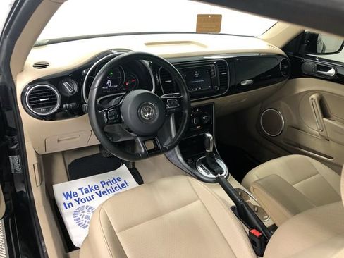 Used 2017 Volkswagen Beetle 1.8T SE FWD image 14
