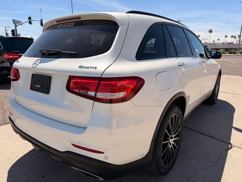 Used 2019 Mercedes-Benz GLC 300 4MATIC image 5