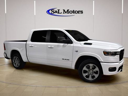 New 2026 RAM 1500 Big Horn AWD/4WD image 8