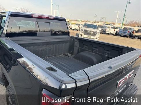 Used 2023 GMC Sierra 1500 AT4 w/ Technology Package image 26