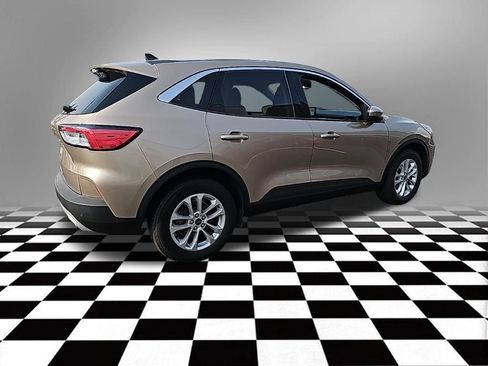 Used 2021 Ford Escape SE image 9