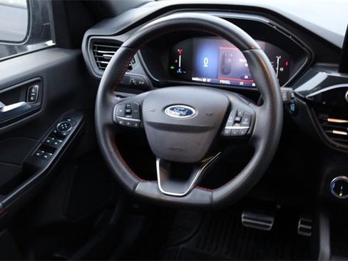 Certified 2024 Ford Escape ST-Line image 22