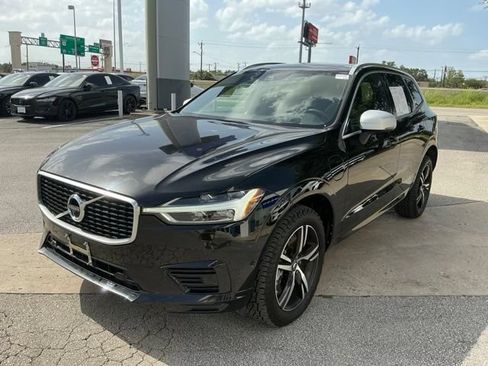 Used 2018 Volvo XC60 T8 R-Design w/ Convenience Package AWD/4WD image 3
