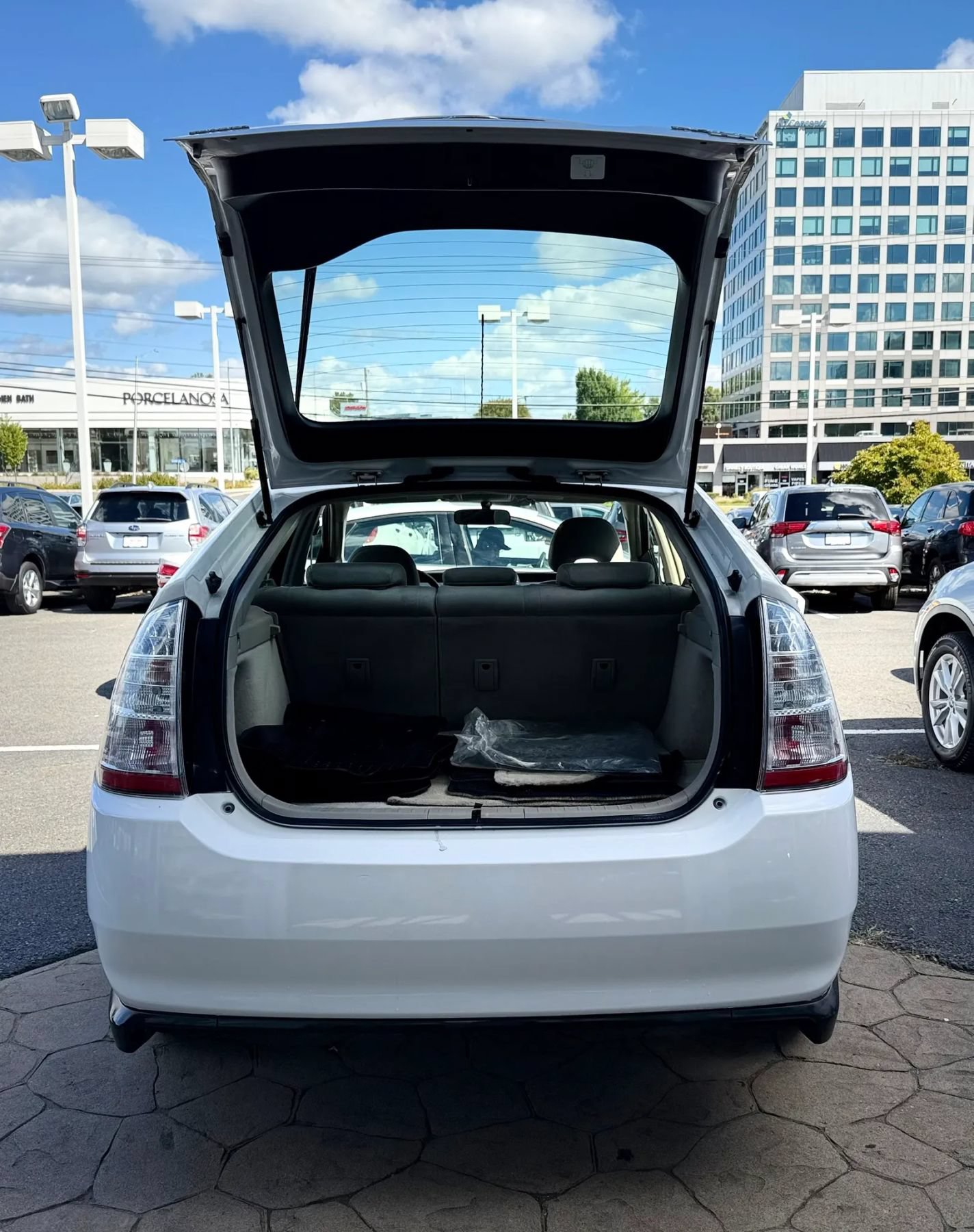 Used 2008 Toyota Prius FWD image 30