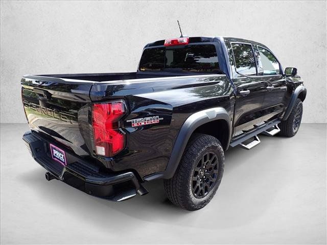 Used 2026 Chevrolet Colorado Trail Boss AWD/4WD image 4