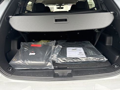 New 2026 Mitsubishi Outlander ES image 28