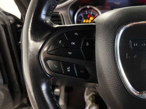 Used 2021 Dodge Challenger SXT RWD image 18