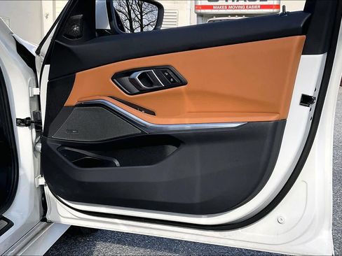 Used 2025 BMW 430i xDrive Coupe w/ M Sport Package image 24