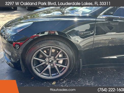 Used 2019 Tesla Model 3 Long Range image 16