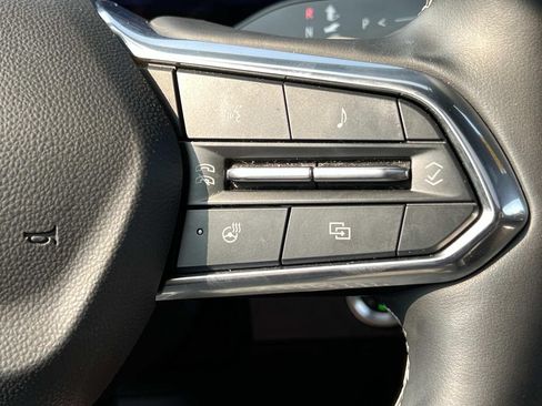 Used 2024 Chevrolet Traverse Z71 w/ LPO, Floor Liner Package AWD/4WD image 24