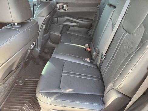 New 2026 Kia Sorento S w/ S Panoramic Sunroof Package FWD image 22