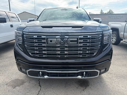 Used 2024 GMC Sierra 1500 Denali Ultimate AWD/4WD image 6
