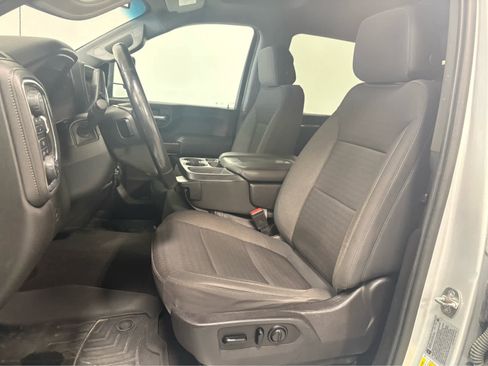 Used 2021 Chevrolet Silverado 2500 LT w/ Fleet Comfort Package AWD/4WD image 13