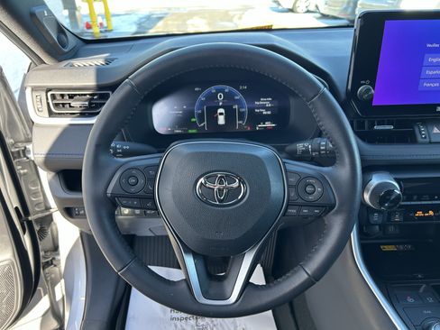 Used 2023 Toyota RAV4 XSE image 41