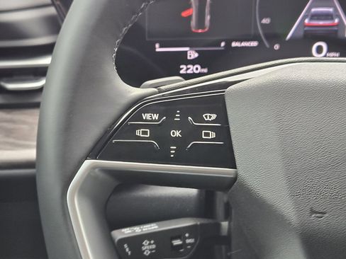 New 2025 Audi Q5 Premium Plus image 32