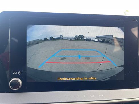 Used 2023 Toyota Prius Prime SE image 23