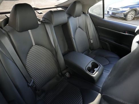 Used 2020 Toyota Camry SE w/ Audio Package image 26