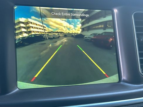 Used 2020 Dodge Charger Scat Pack image 18