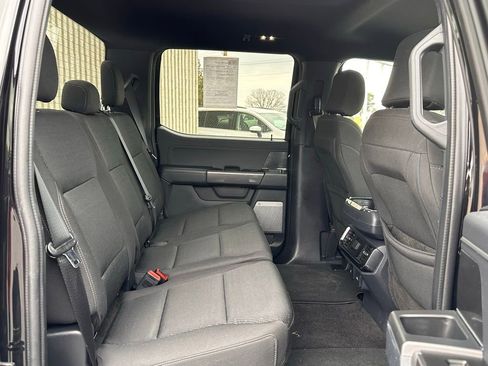 Used 2022 Ford F150 XLT w/ Equipment Group 302A High image 18