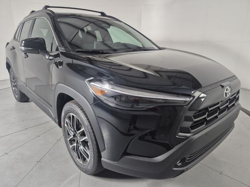 New 2026 Toyota Corolla Cross XLE AWD/4WD image 6