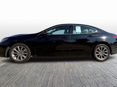 Used 2019 Acura TLX image 5