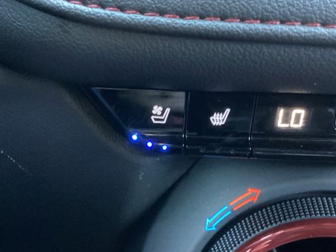 Used 2023 Chevrolet Blazer RS w/ Driver Confidence II Package image 31