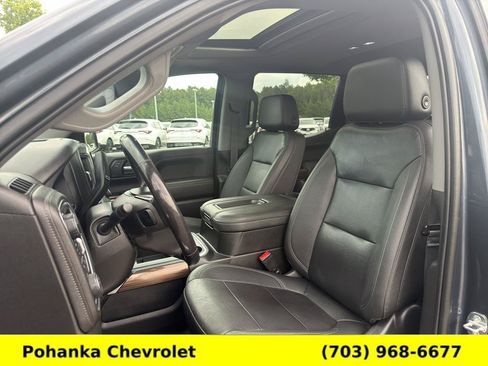 Used 2021 Chevrolet Silverado 1500 LT Trail Boss w/ Convenience Package II AWD/4WD image 22