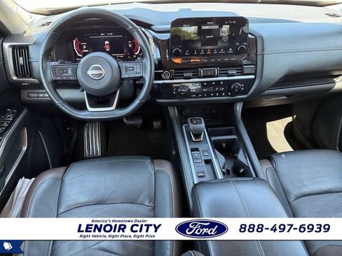 Used 2023 Nissan Pathfinder Platinum w/ Cargo Package FWD image 15