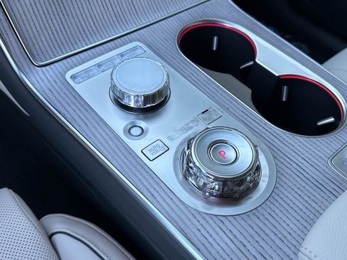 New 2026 Genesis GV80 2.5T Prestige image 5