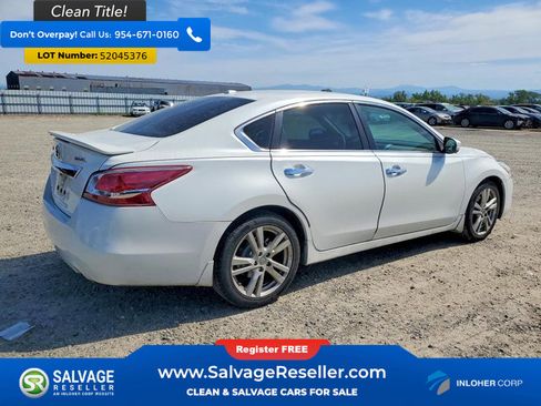 Used 2013 Nissan Altima 3.5 SL w/ Technology Pkg FWD image 4