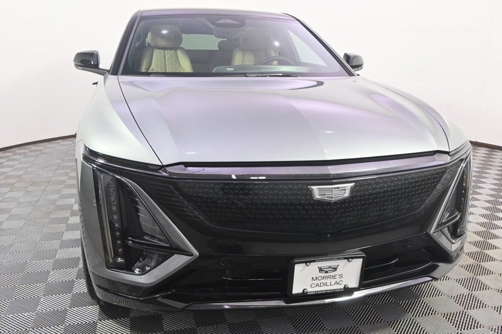 New 2025 Cadillac Lyriq Sport w/ Nappa Leather Package AWD/4WD image 9