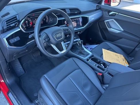 Used 2025 Audi Q3 2.0T Premium Plus w/ Premium Plus Package image 10