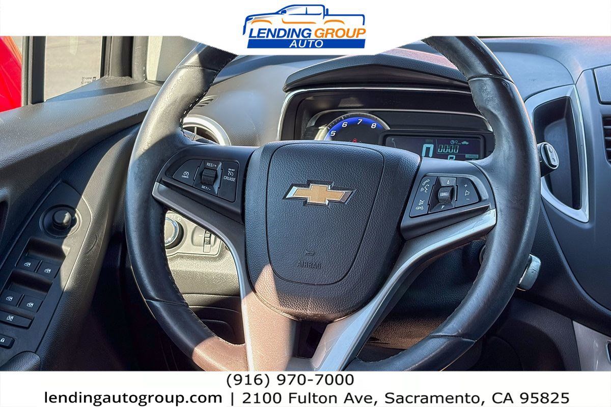 Used 2016 Chevrolet Trax LT w/ LT Convenience Package FWD image 14