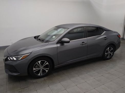 Used 2022 Nissan Sentra SV FWD image 2