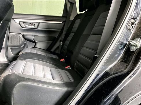 Used 2018 Honda CR-V LX image 3