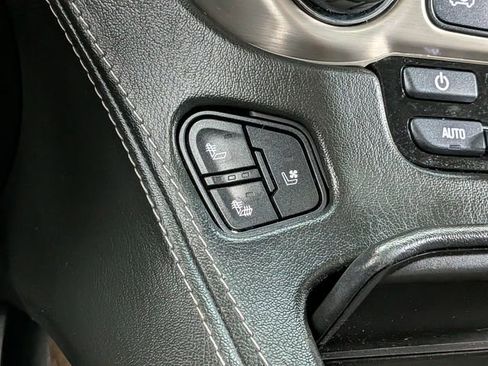 Used 2019 GMC Yukon Denali w/ Denali Ultimate Package image 36