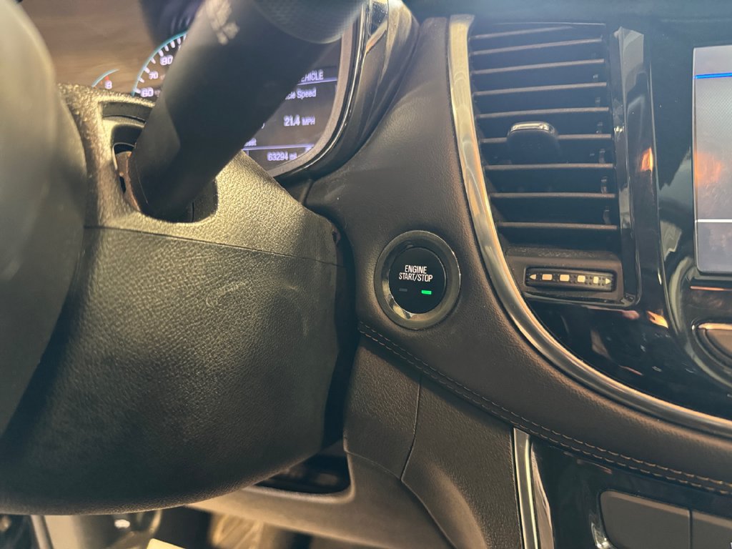 Used 2019 Chevrolet Trax Premier AWD/4WD image 29