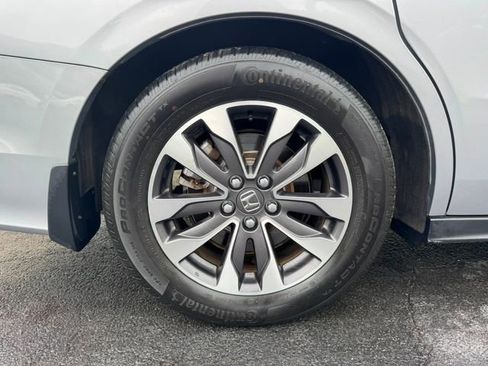 Used 2023 Honda Odyssey EX-L image 13